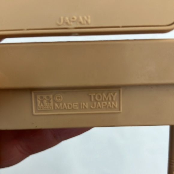 Vintage TOMY Japan Deluxe Dollhouse Furniture 1970s - 21 pieces - Picture 13 of 13